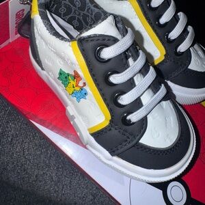 Kids Pokémon Sneakers - Black, White, Yellow